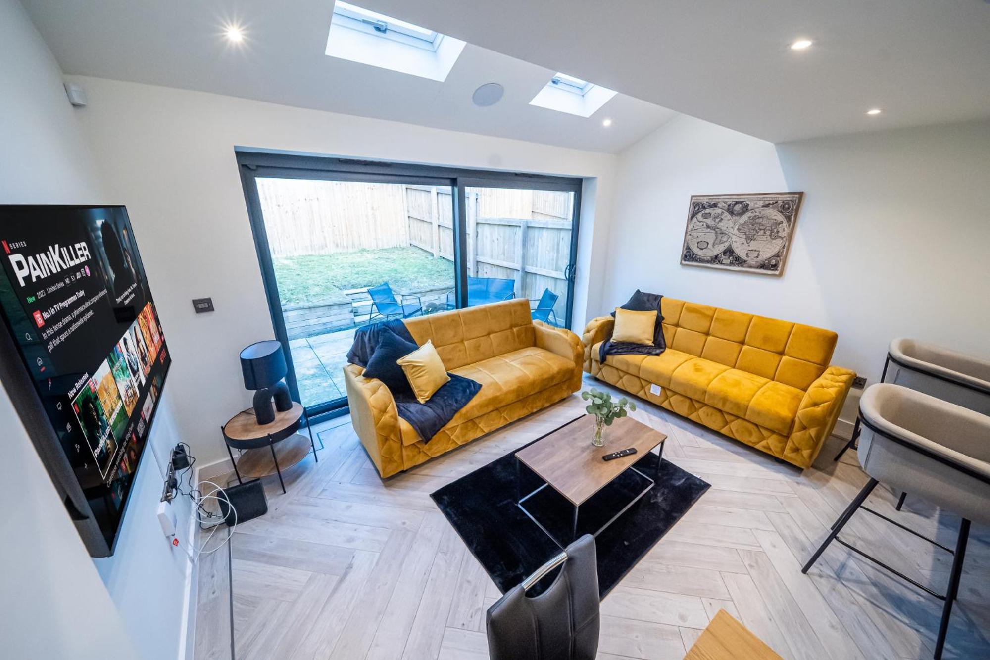 4-bed Townhouse, Secure & Close To Leeds Centre- Ideal For Corporate Guests Leeds (West Yorkshire)